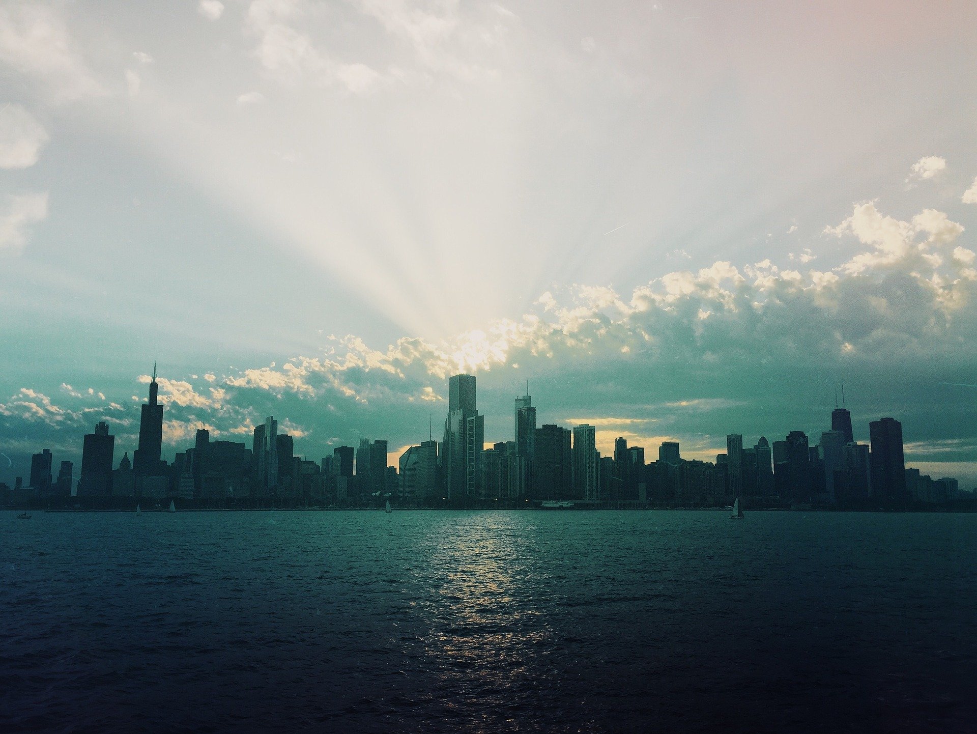 Metropolis Silhouette einer Stadt mit Wolkenkratzern